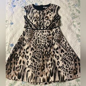 Sandra Darren Dress in Leopard Print